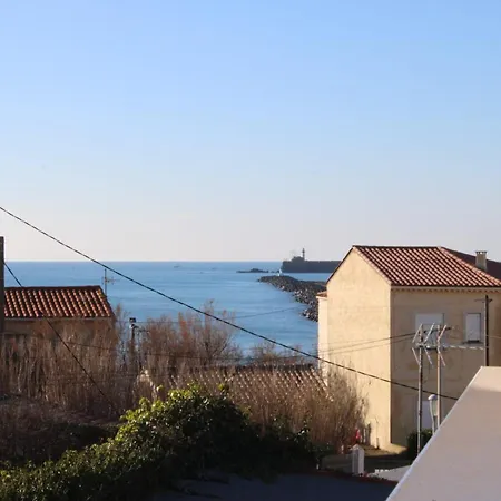 Lumineux Cap D'agde Vue Idealement Situe 아그